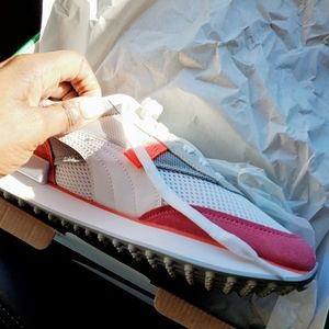 Puma Sneakers